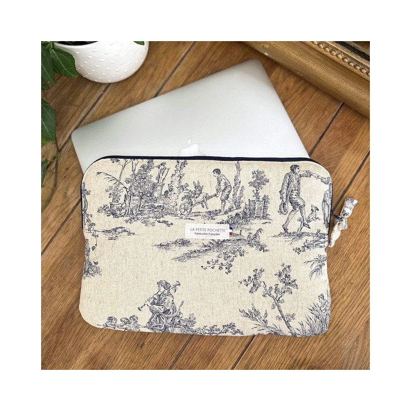 Housse ordinateur Toile de Jouy bleue