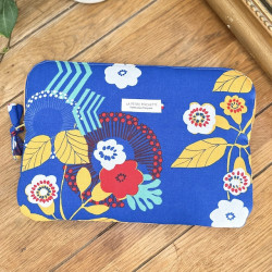 Housse ordinateur bleue fleur